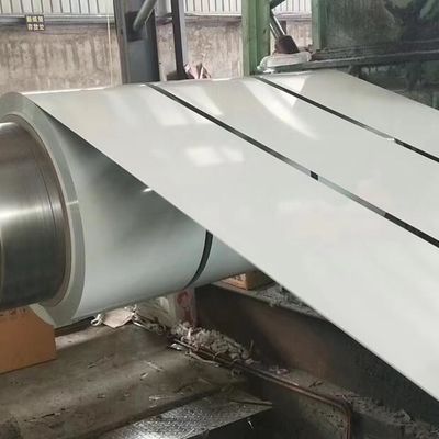 DX51D Thép cuộn màu sơn sẵn Trắng Ral 9003 9016 Dải Ppgi